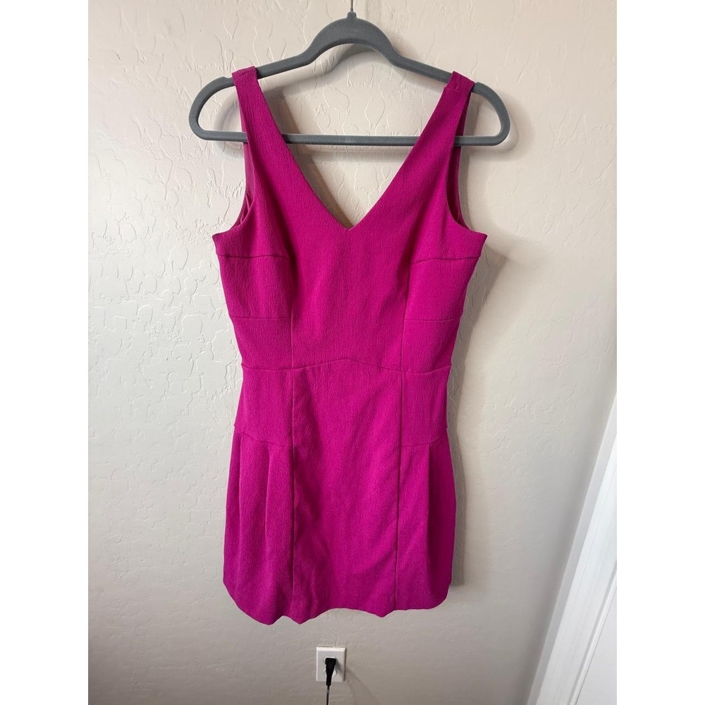 Artelier Nicole Miller Dress Womens 12 Fuchsia Sleeveless VNeck Modern Chic